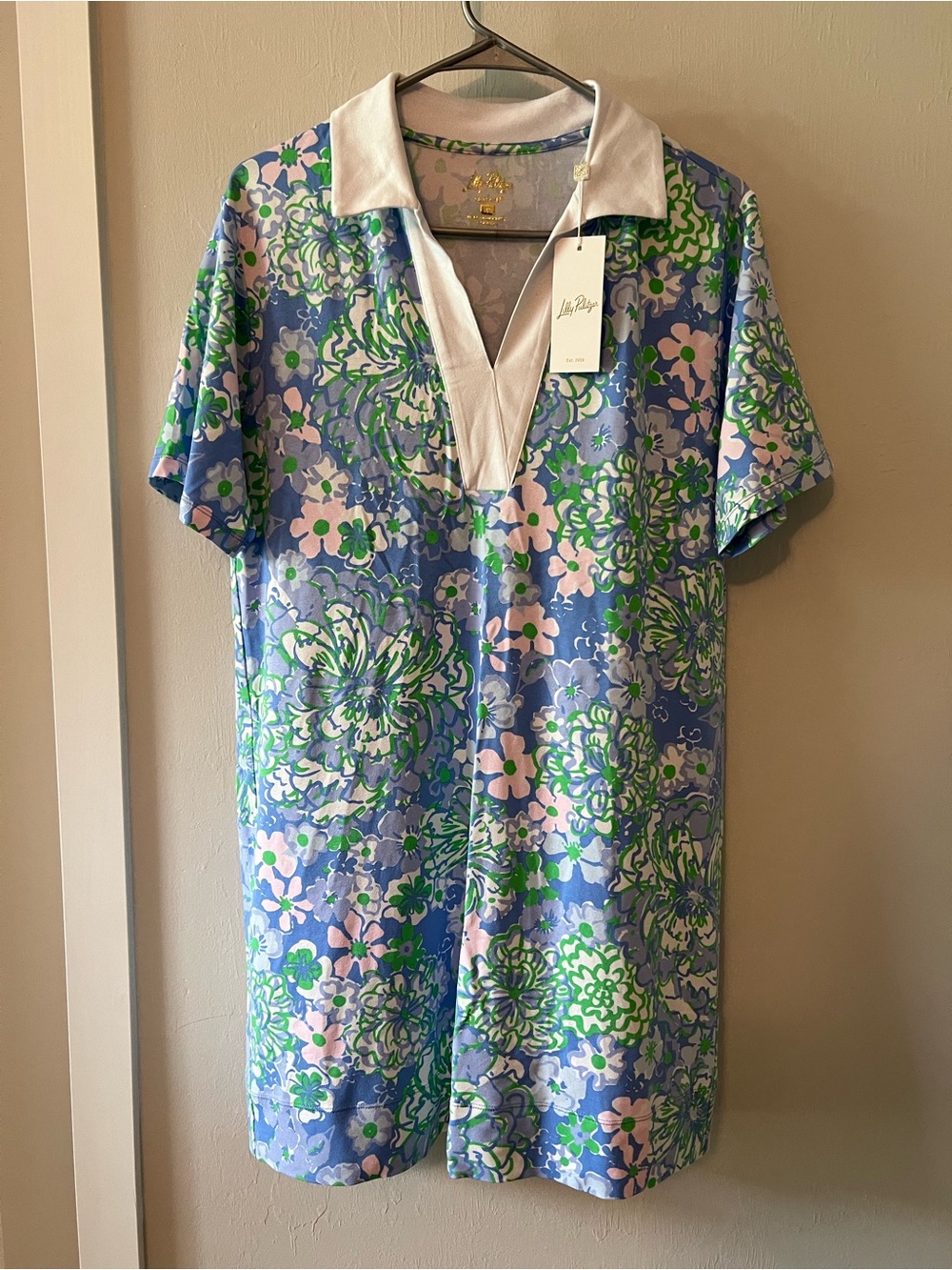 Lilly Pulitzer Blue Floral Print Polo Dress with White V-Neck Collar